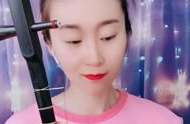 帅气小姐姐唱十送红军,小姐姐演绎红色经典深情演绎